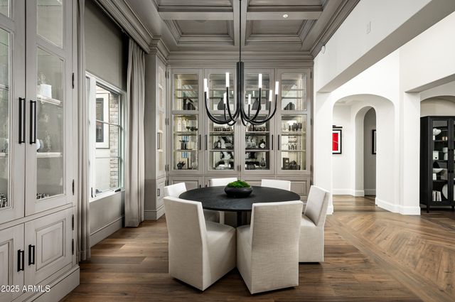 10263 E WINDRUNNER Drive, Scottsdale, AZ 85255