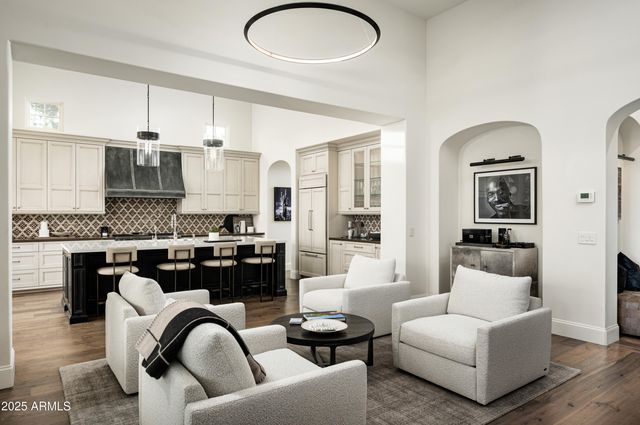 10263 E WINDRUNNER Drive, Scottsdale, AZ 85255