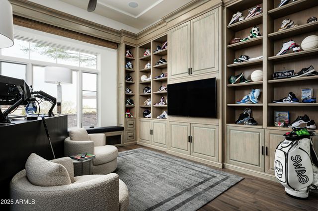 10263 E WINDRUNNER Drive, Scottsdale, AZ 85255