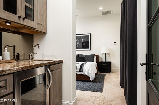 10263 E WINDRUNNER Drive, Scottsdale, AZ 85255