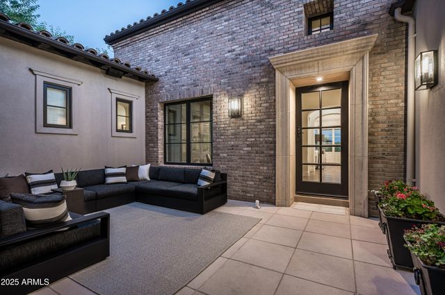 10263 E WINDRUNNER Drive, Scottsdale, AZ 85255