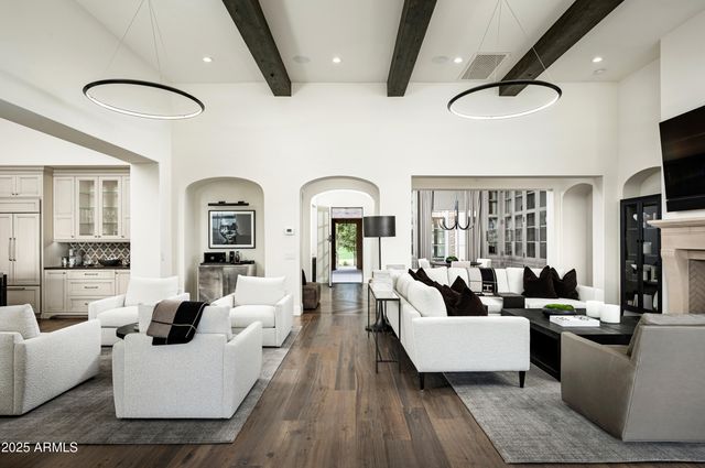 10263 E WINDRUNNER Drive, Scottsdale, AZ 85255