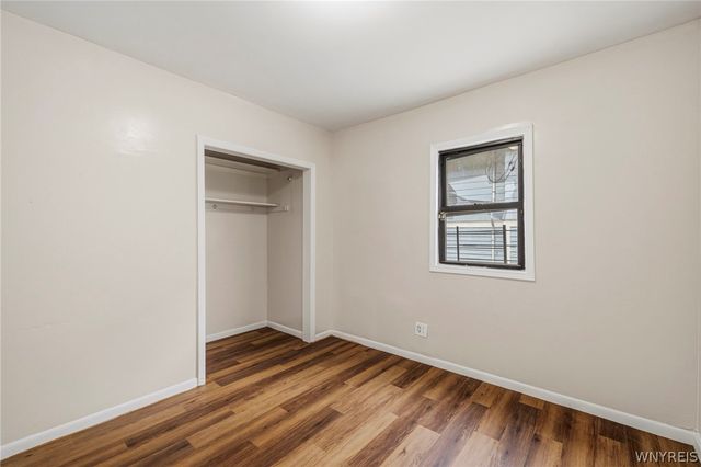 258 Newburgh Avenue, Buffalo, NY 14215