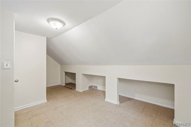 258 Newburgh Avenue, Buffalo, NY 14215