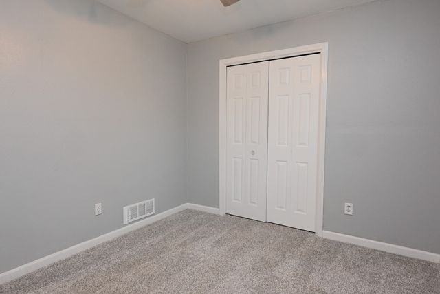 2830 Scott Avenue, Des Moines, IA 50317