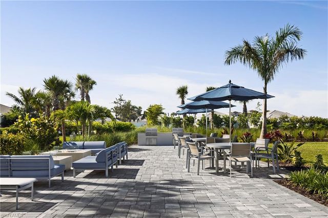 8865 Oceana WAY, Naples, FL 34114