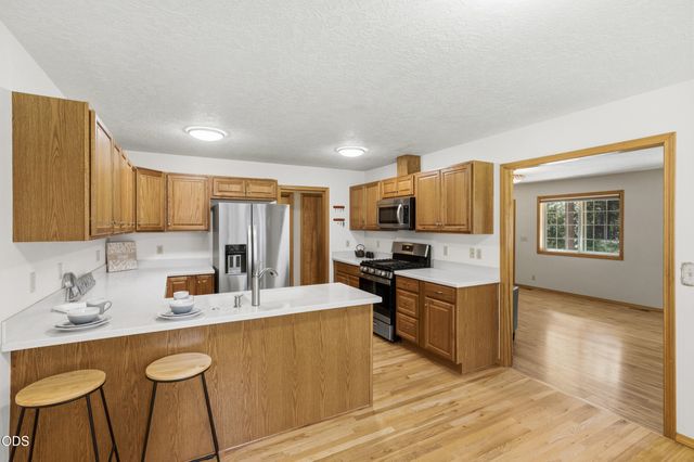 15640 Woodgreen Court, La Pine, OR 97739