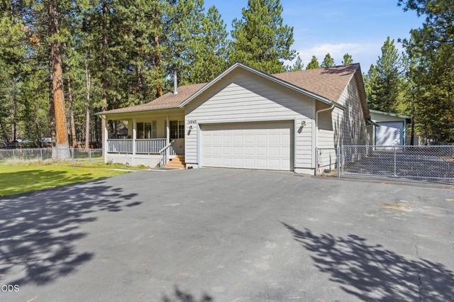 15640 Woodgreen Court, La Pine, OR 97739
