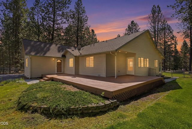 15640 Woodgreen Court, La Pine, OR 97739