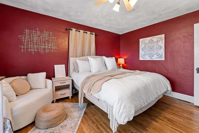 302 E DIVISION STREET, Fond Du Lac, WI 54935