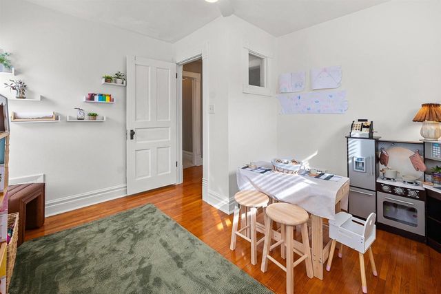 302 E DIVISION STREET, Fond Du Lac, WI 54935