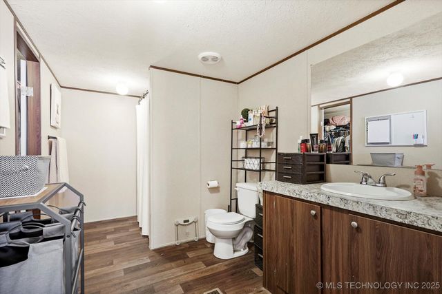 5691 N 434 Road, Adair, OK 74330