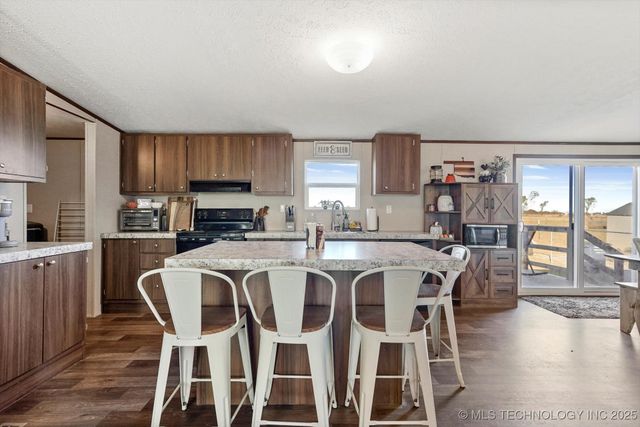 5691 N 434 Road, Adair, OK 74330