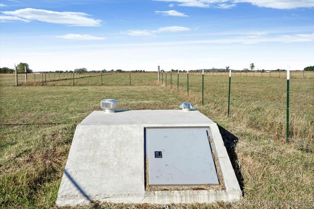 5691 N 434 Road, Adair, OK 74330