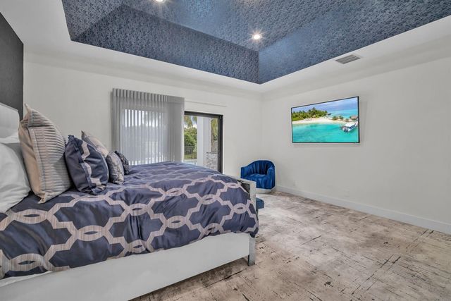 17288 NORTHWAY Circle, Boca Raton, FL 33496