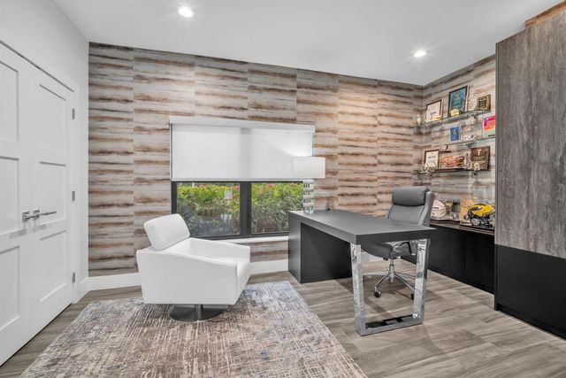 17288 NORTHWAY Circle, Boca Raton, FL 33496