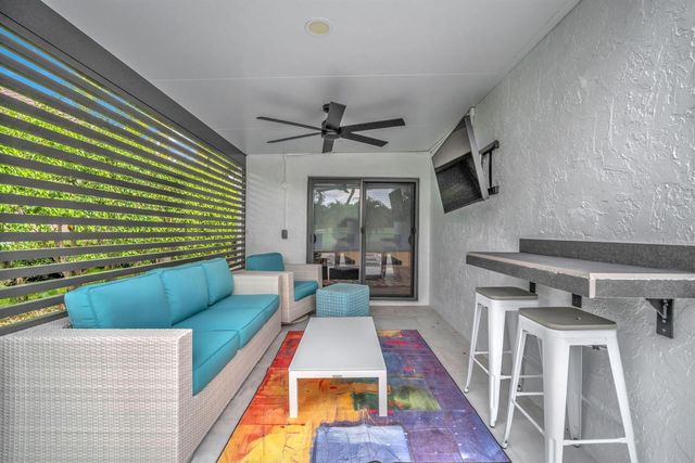 17288 NORTHWAY Circle, Boca Raton, FL 33496