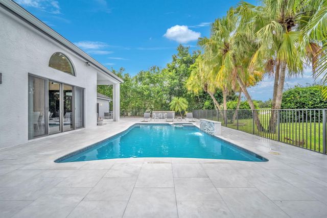 17288 NORTHWAY Circle, Boca Raton, FL 33496