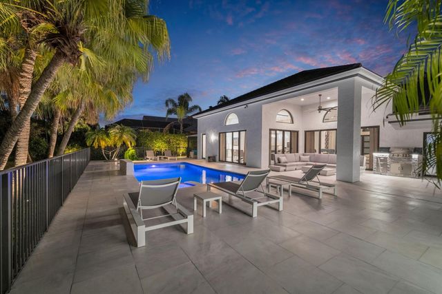 17288 NORTHWAY Circle, Boca Raton, FL 33496