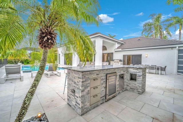 17288 NORTHWAY Circle, Boca Raton, FL 33496