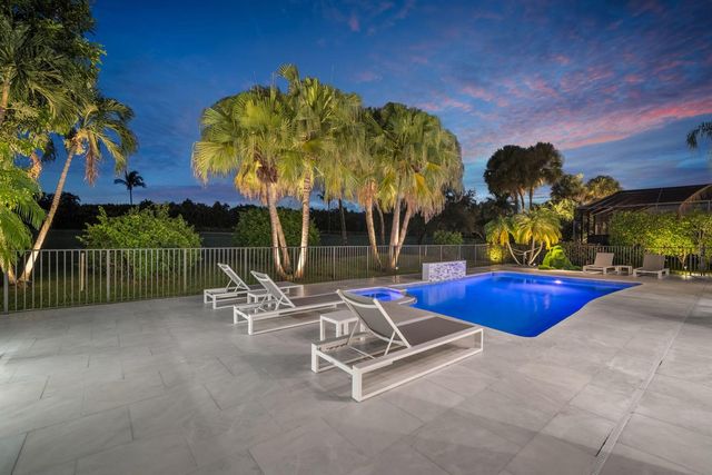 17288 NORTHWAY Circle, Boca Raton, FL 33496