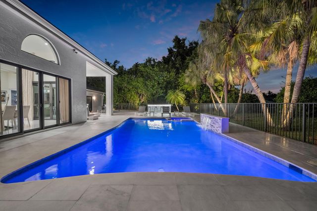 17288 NORTHWAY Circle, Boca Raton, FL 33496