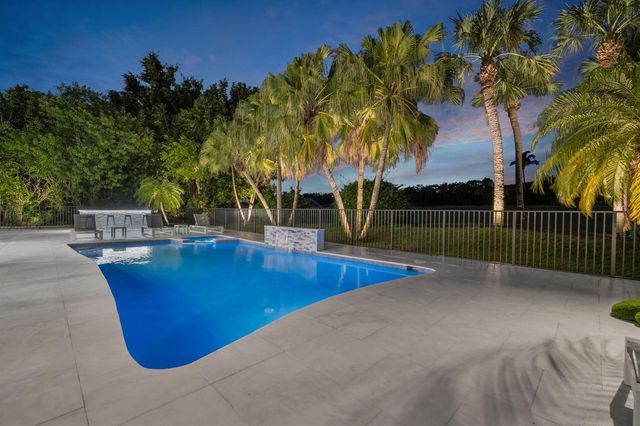 17288 NORTHWAY Circle, Boca Raton, FL 33496