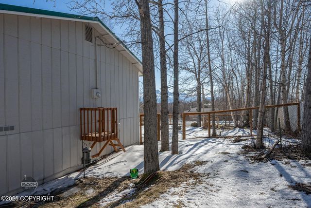 5451 E Alder Drive, Wasilla, AK 99654