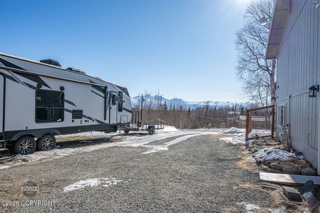 5451 E Alder Drive, Wasilla, AK 99654