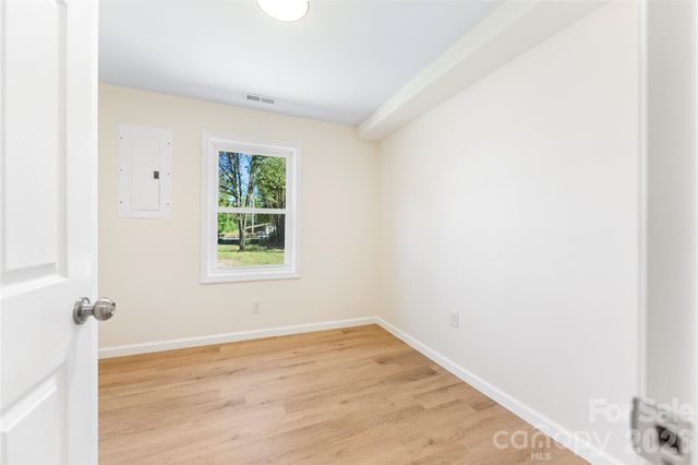 90 Camp Branch Road, Waynesville, NC 28786
