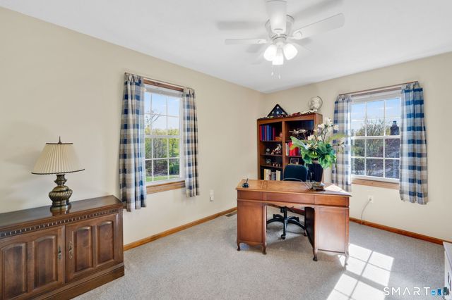 14 Hampden Place, Windsor, CT 06095