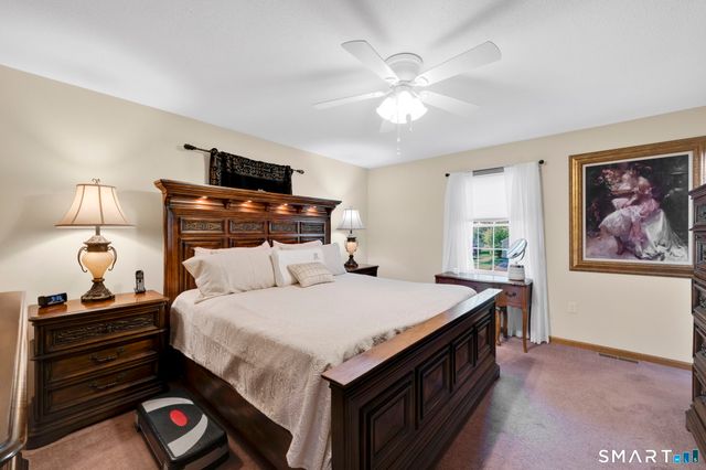14 Hampden Place, Windsor, CT 06095