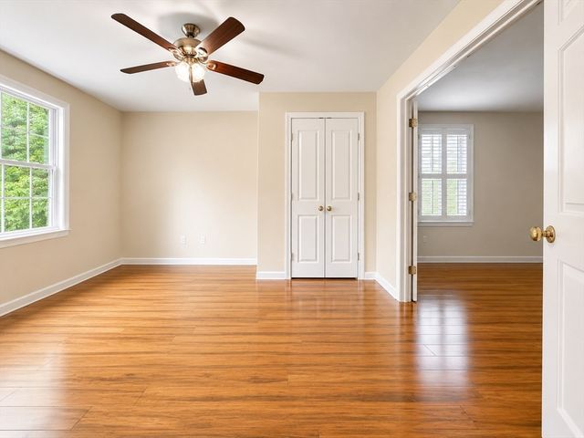4 Kybren Cir, Mansfield, MA 02048
