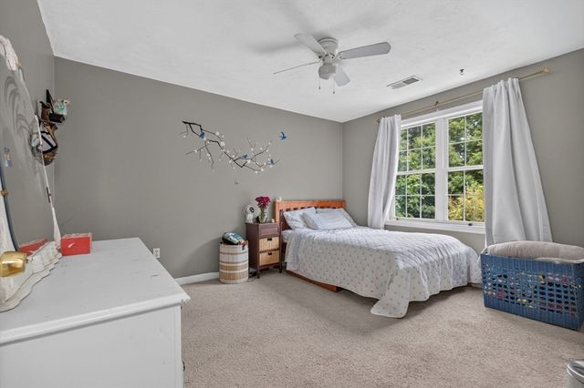 4 Kybren Cir, Mansfield, MA 02048