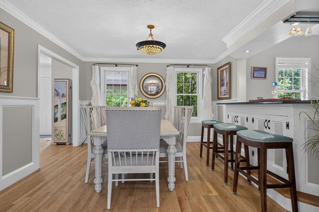 4 Kybren Cir, Mansfield, MA 02048