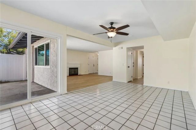 330 King Court, Hemet, CA 92543