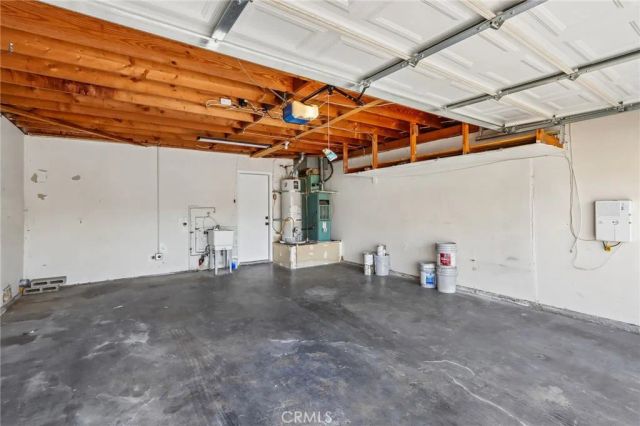 330 King Court, Hemet, CA 92543