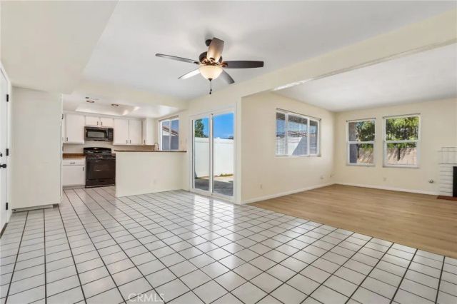 330 King Court, Hemet, CA 92543