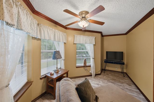 2746 Hopson Drive, Athens, TX 75752