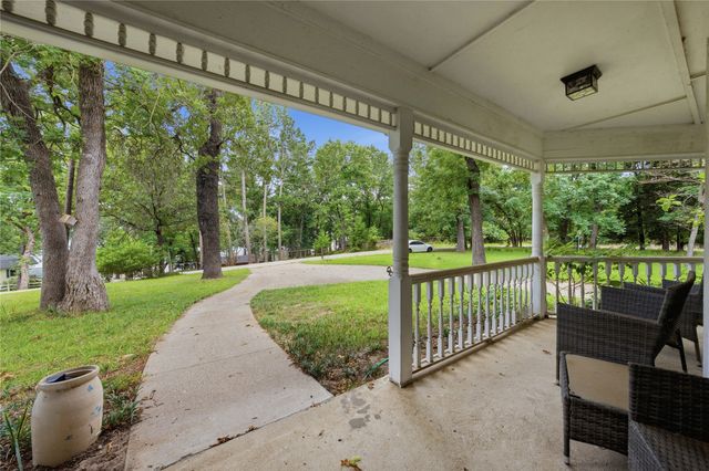 2746 Hopson Drive, Athens, TX 75752