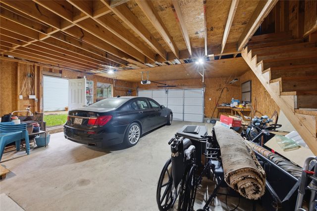 2746 Hopson Drive, Athens, TX 75752
