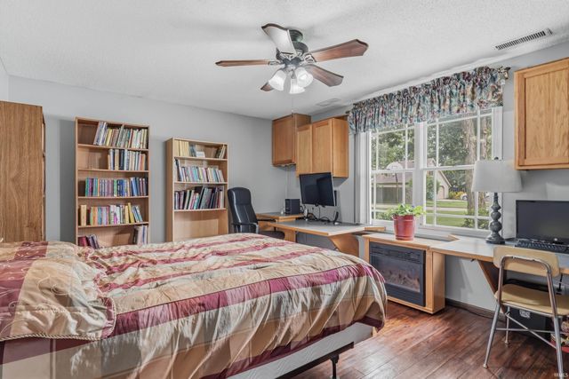 4233 Havenwood Court, Woodburn, IN 46797