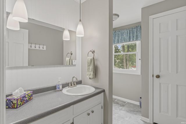 4233 Havenwood Court, Woodburn, IN 46797