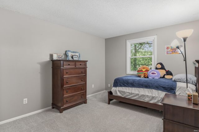 4233 Havenwood Court, Woodburn, IN 46797