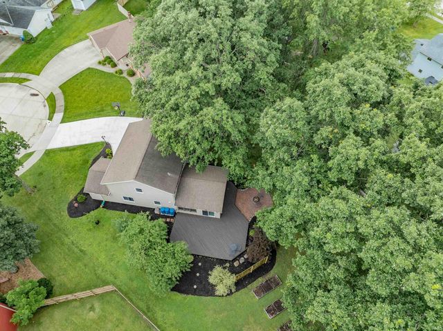 4233 Havenwood Court, Woodburn, IN 46797