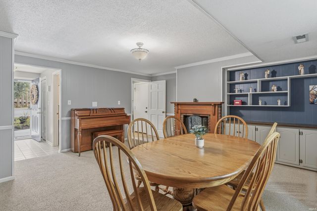 4233 Havenwood Court, Woodburn, IN 46797