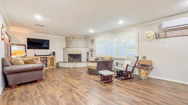 17866 Magnolia Lane, New Caney, TX 77357
