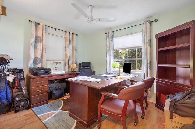 11 Sailfish Lane, Ocean Ridge, FL 33435