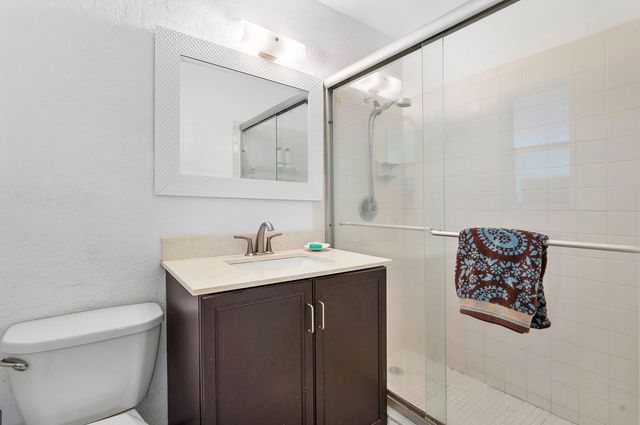 11 Sailfish Lane, Ocean Ridge, FL 33435