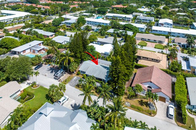 11 Sailfish Lane, Ocean Ridge, FL 33435